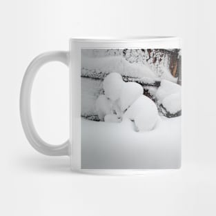 Holding Back the Cold Mug